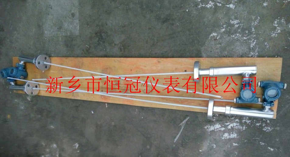 廣西省訂制的高壓內(nèi)插式液位計(jì)已發(fā)貨，趙經(jīng)理您保持手機(jī)暢通，以方便接收